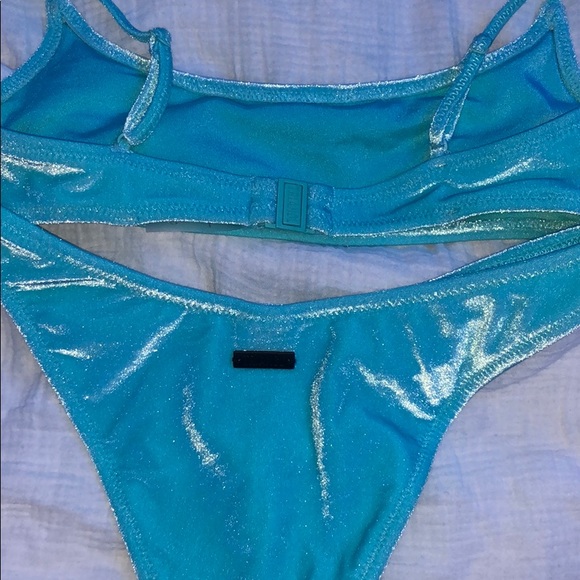 SOLD🦋🦋 - Picture 4 of 8